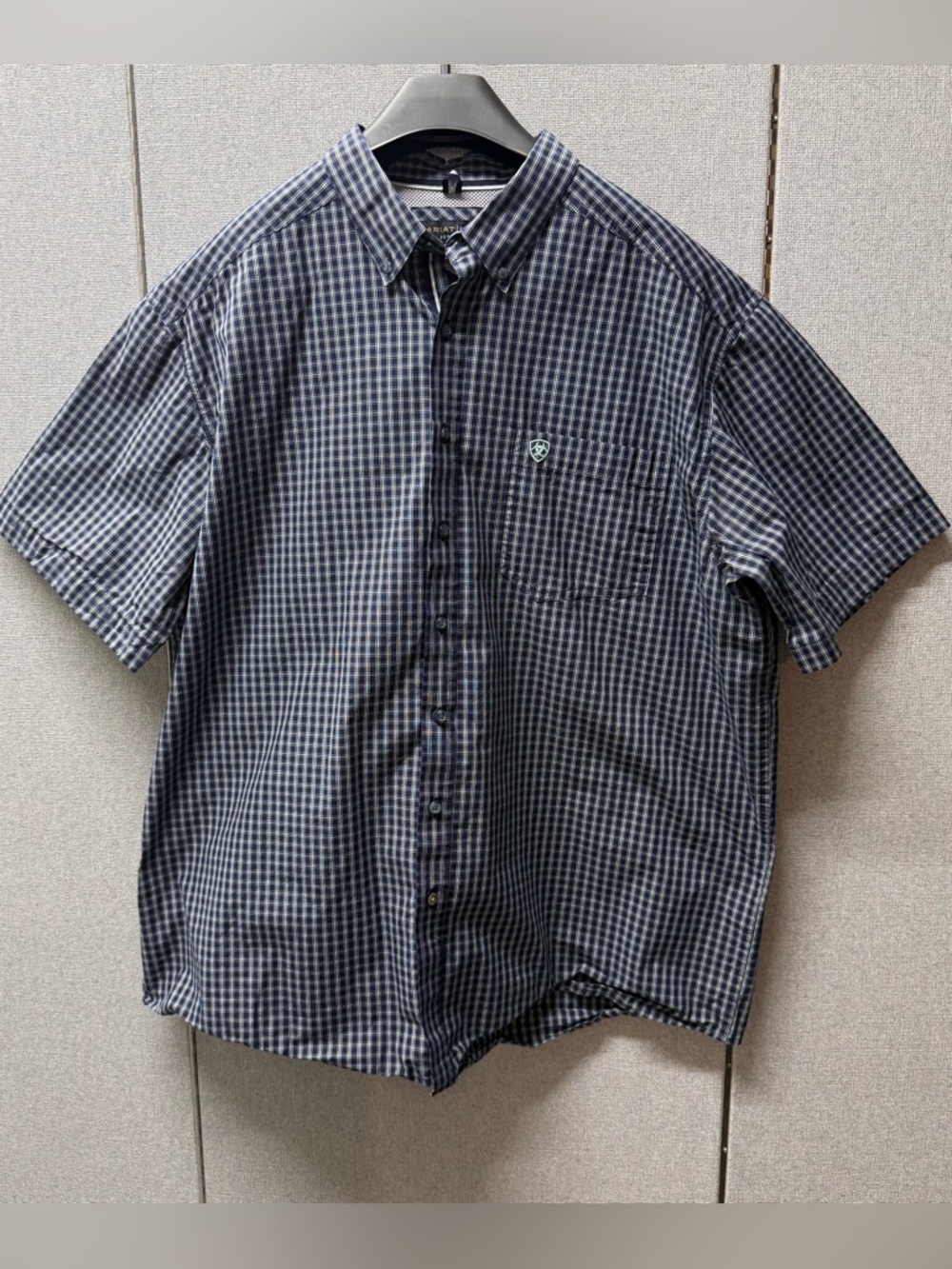 Ariat Men’s Short-Sleeve Button-Down Plaid Shirt in Navy and Gray